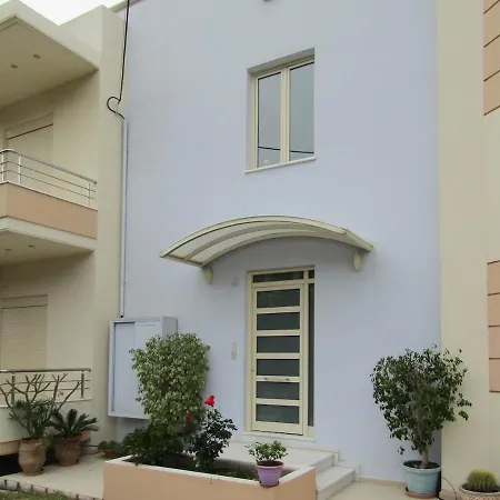 Kissing Spring Apartment